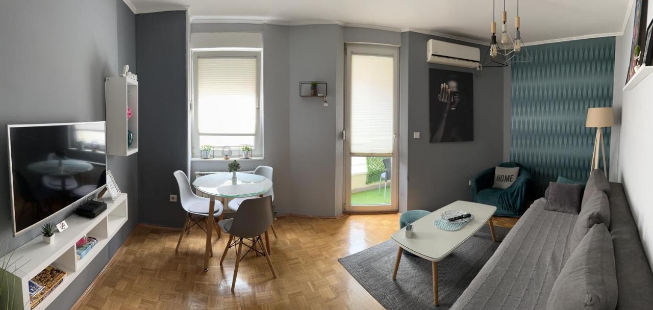 Apartment Teatar Тузла Экстерьер фото